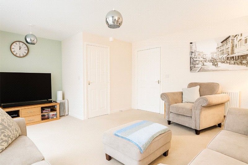 Chepstow Drive, Bourne, Lincolnshire, PE10