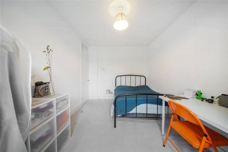 Medina Lodge, Isledon Road, London, N7