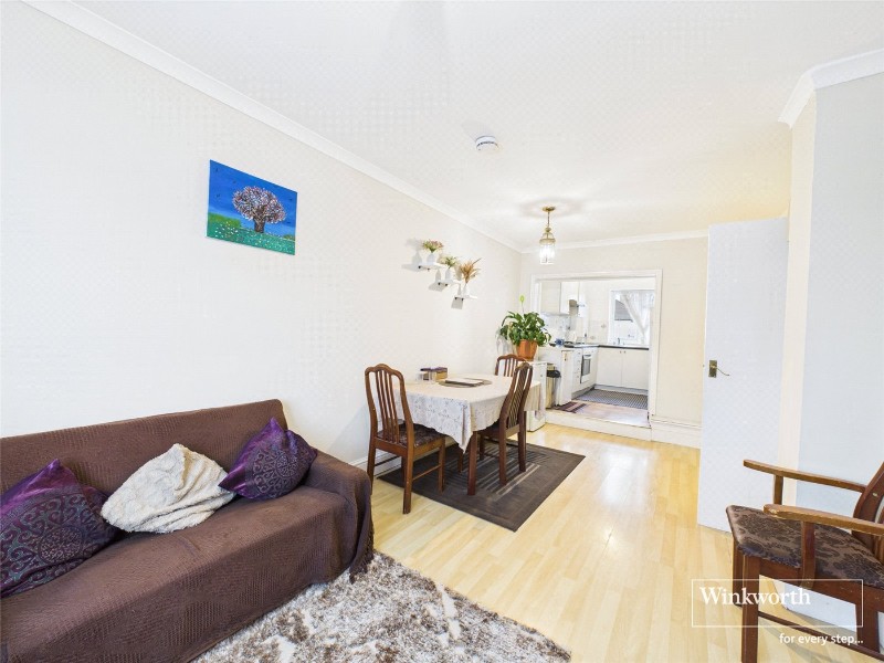 Dallas Road, London, NW4