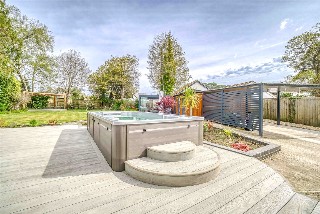 Marina Drive, Lilliput, Poole, BH14