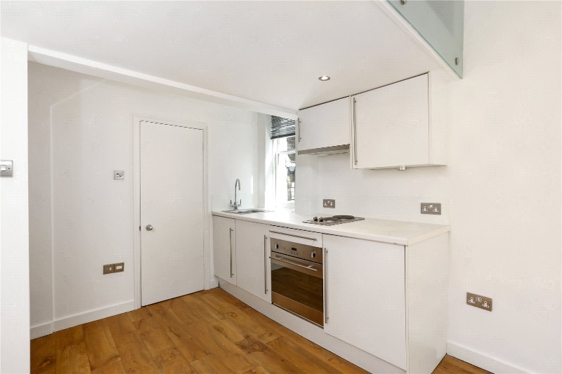 Blenheim Crescent, London, W11