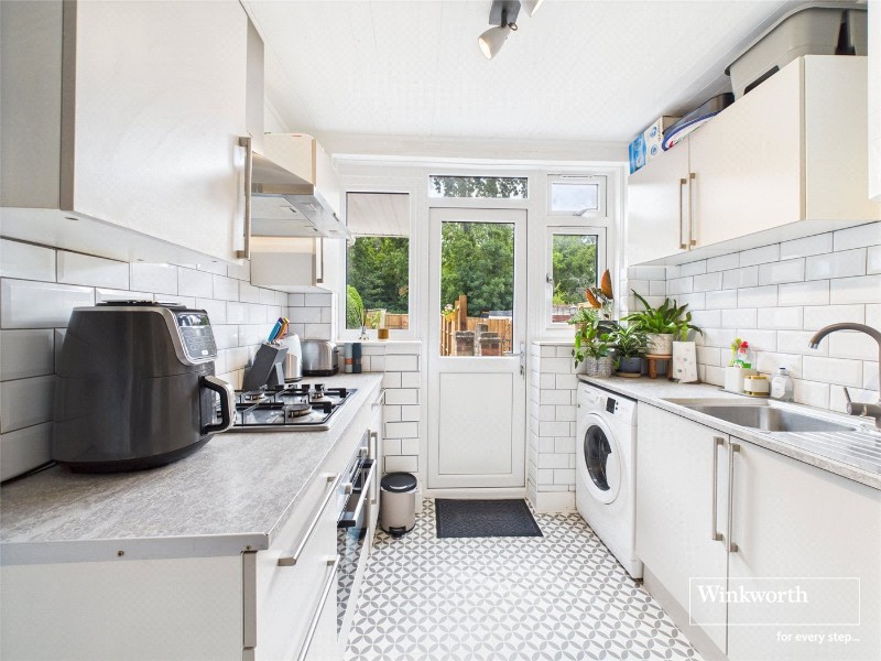 Doreen Avenue, Kingsbury, London, NW9