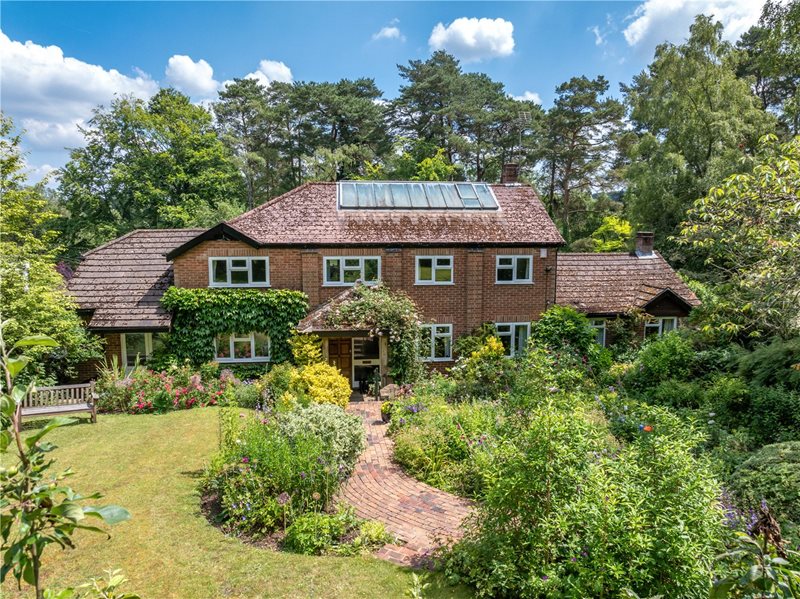 Hammer Lane, Grayshott, Hindhead, Surrey, GU26