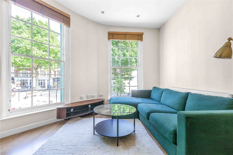 Clerkenwell Green, London, EC1R