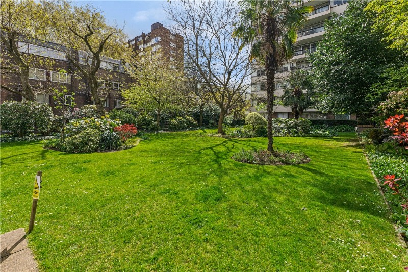 Cambridge Square, London, W2