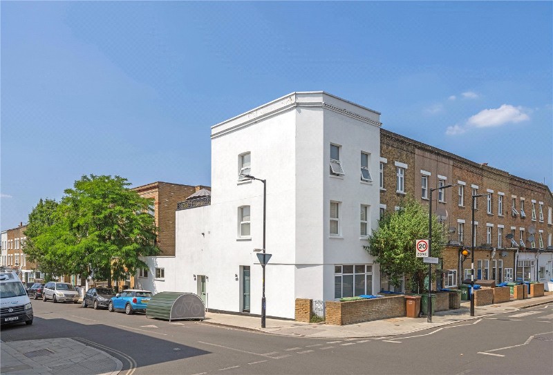 Crystal Palace Road, East Dulwich, London, SE22