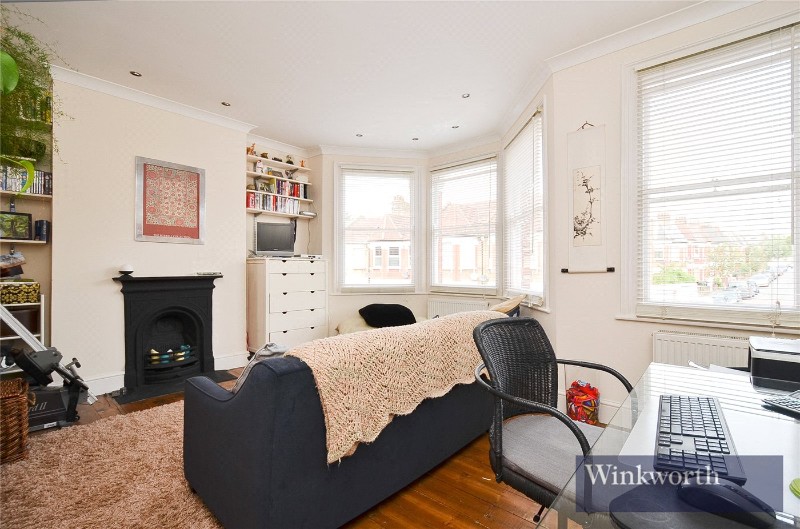Kirkstall Avenue, London, N17