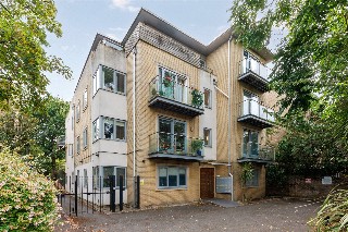 Upper Richmond Road, London, SW15