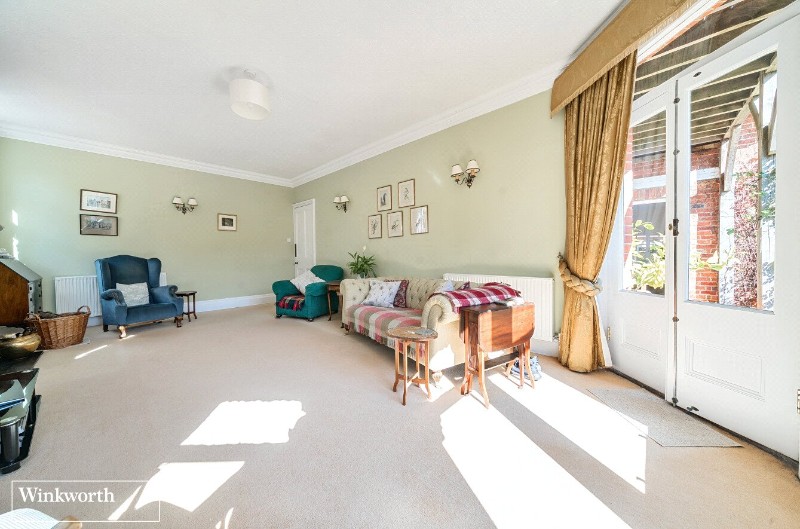 Cliddesden Road, Basingstoke, Hampshire, RG21