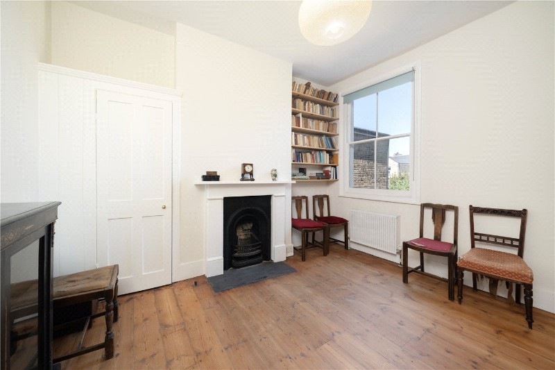 Amerland Road, London, SW18