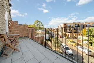 Knights Hill, West Norwood, London, SE27