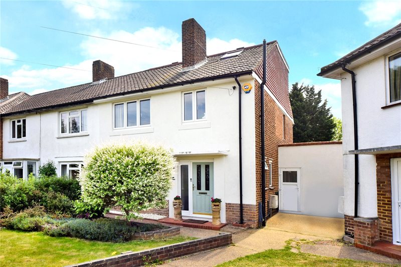 Richland Avenue, Coulsdon, CR5