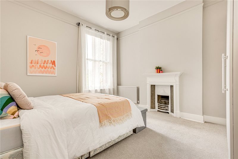 Bishops Park Road, London, SW6