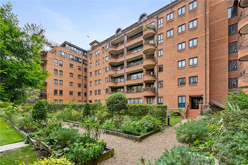 Pembroke Road, Kensington, London, W8