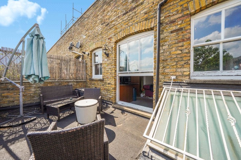 Tollington Way, London, N7