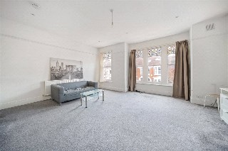 Louisville Road, London, SW17