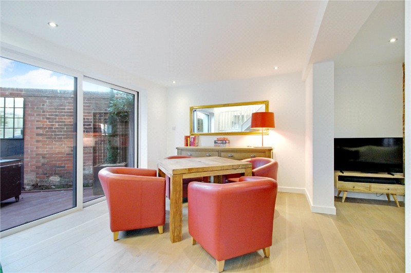 High Street, Kessingland, Lowestoft, NR33