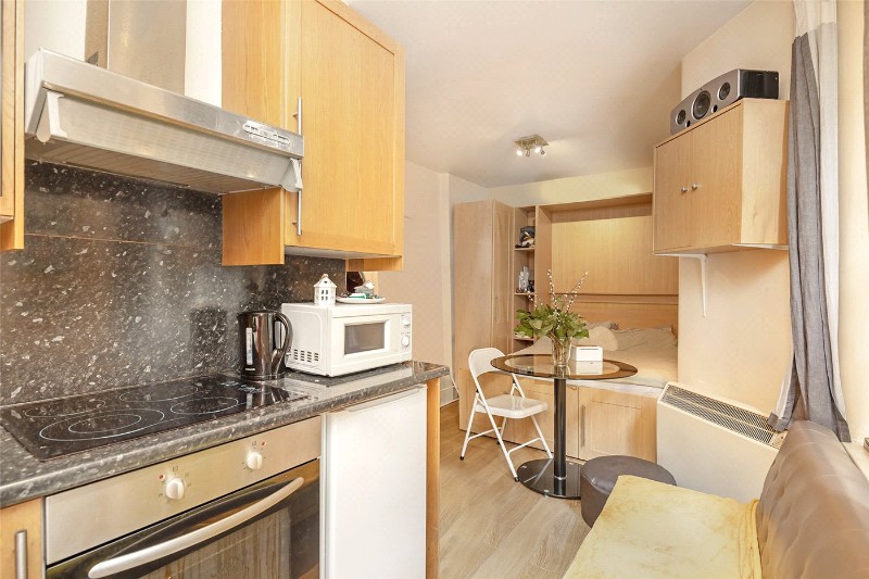 Hunter Street, London, WC1N