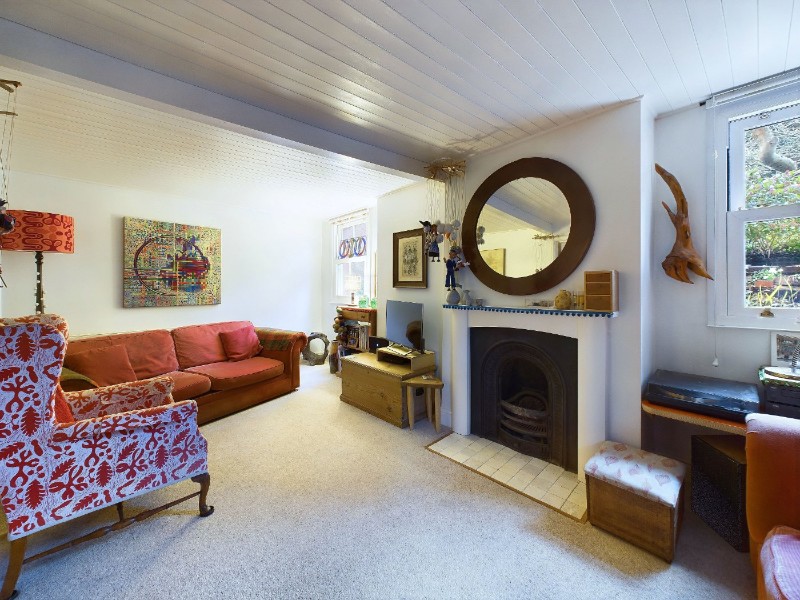 Lynwood Terrace, High Street, Crediton, Devon, EX17