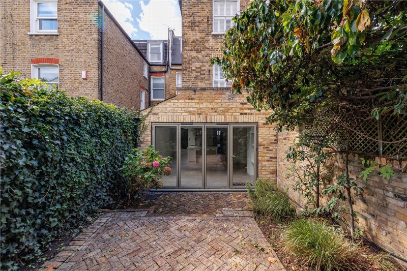 Winchendon Road, London, SW6