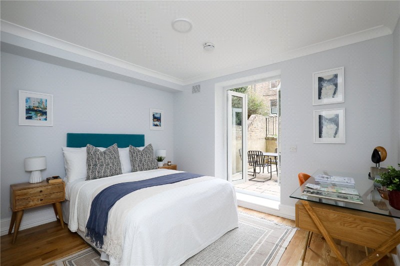 The Grove, London, W5