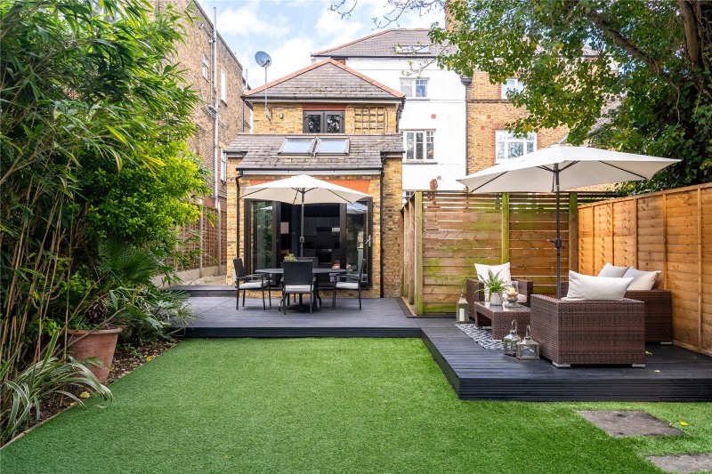 Palace Road, London, SW2