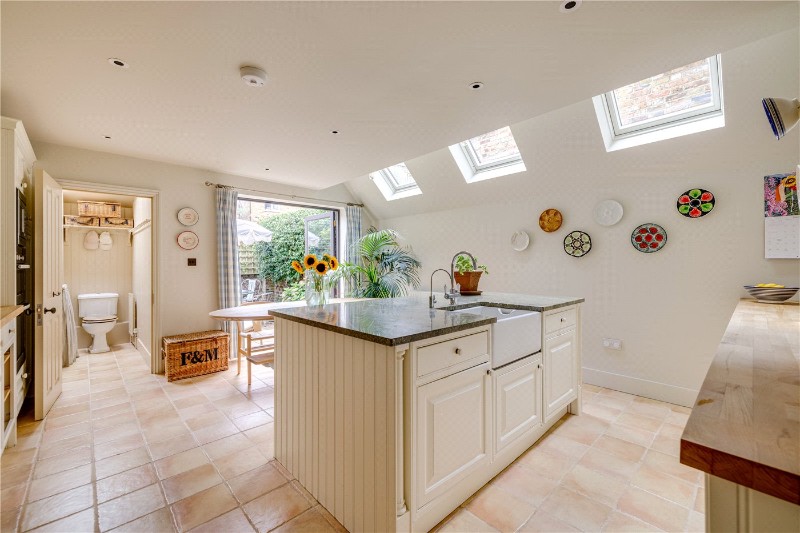 Gastein Road, London, W6
