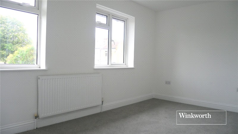 Connaught Road, Barnet, EN5