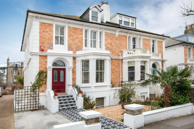 5 bedroom property for sale in Denmark Villas, Hove, BN3 (Ref BTN150074