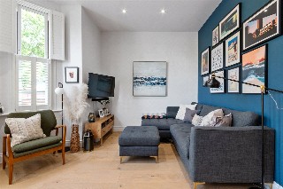 Knights Hill, West Norwood, London, SE27