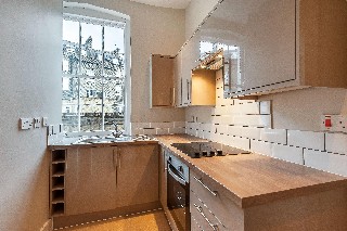 West Warwick Place, London, SW1V