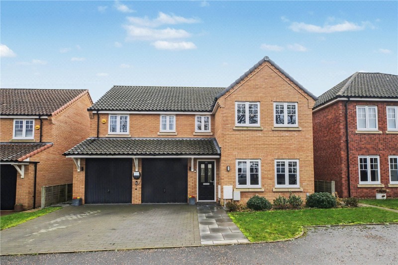 Walnut Tree Drive, Framingham Earl, Norwich, Norfolk, NR14