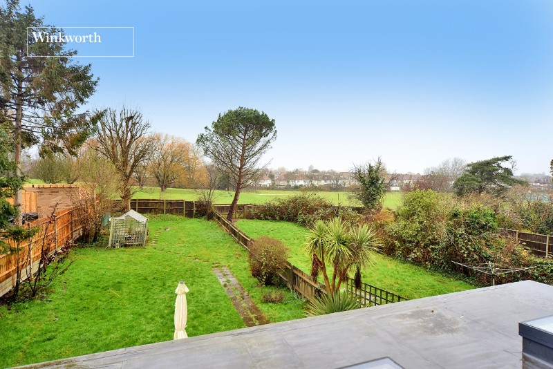 St. Clair Drive, Worcester Park, KT4