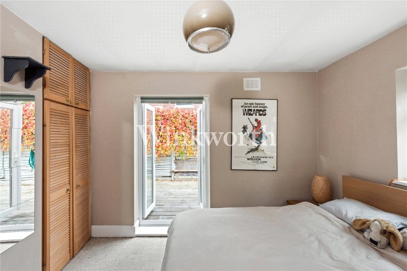 Vale Road, London, N4