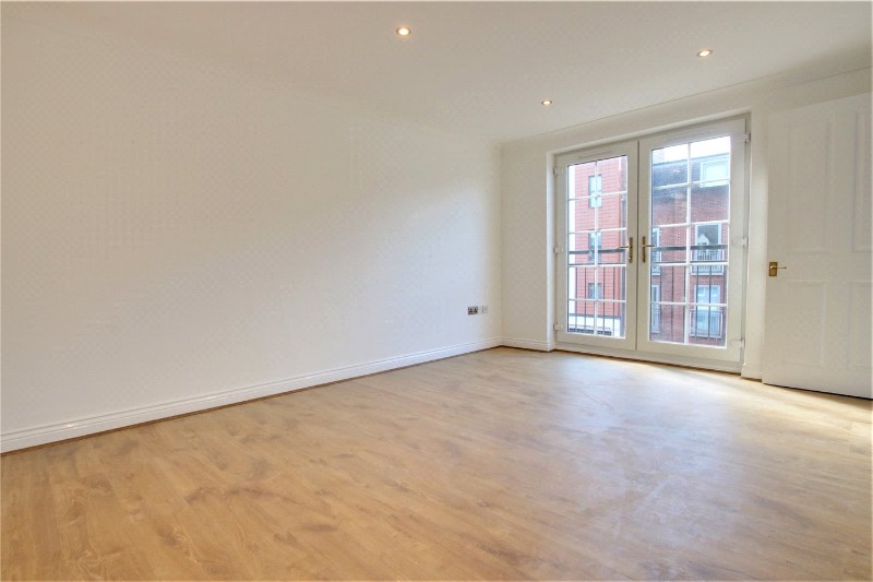 Blenheim Court, 115 London Street, Reading, Berkshire, RG1