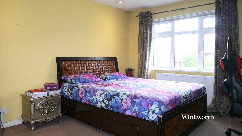 Elmbank Avenue, Barnet, EN5