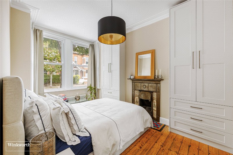 Southfield Road, London, W4