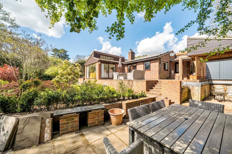 Middle Bourne Lane, Lower Bourne, Farnham, Surrey, GU10