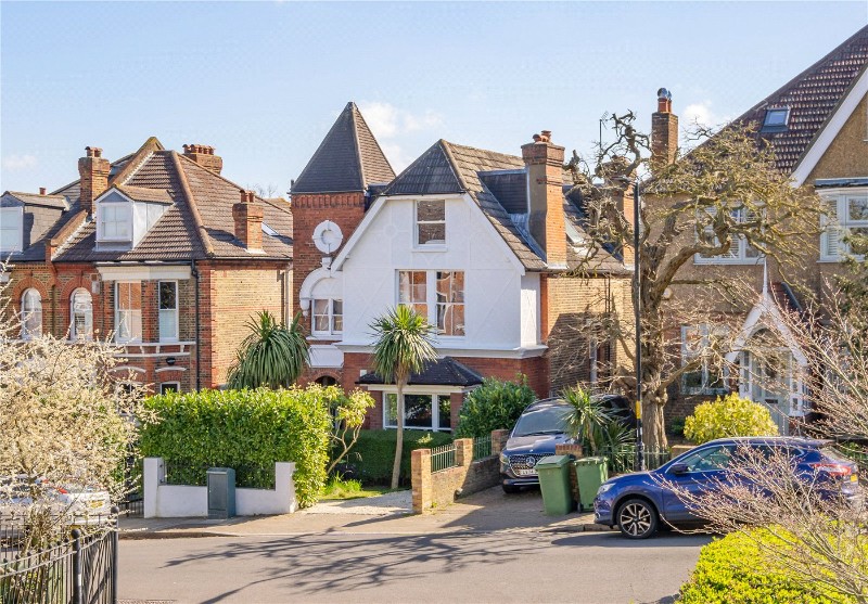 Overhill Road, East Dulwich, London, SE22