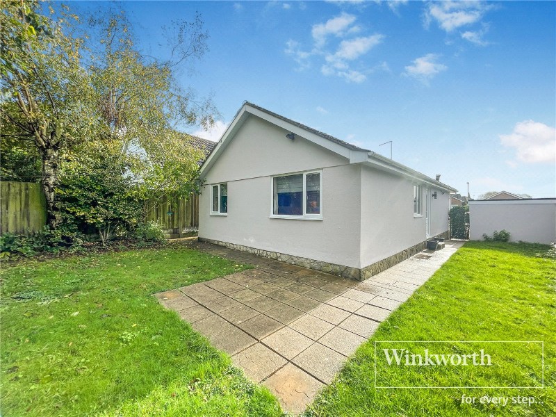 Bracken Road, Ferndown, BH22