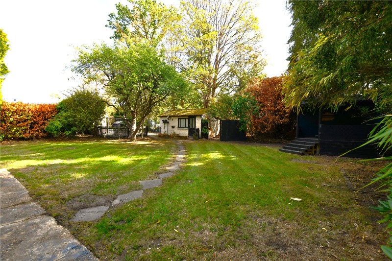 Forest Road, Hayley Green, Warfield, Bracknell, RG42