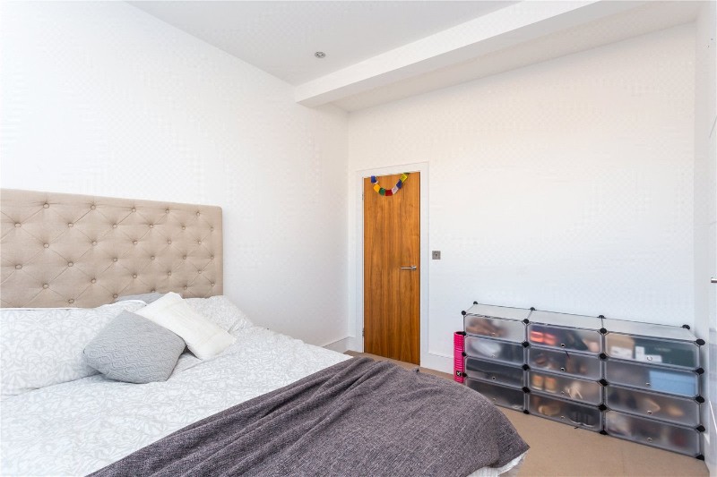 Finsbury Park Road, London, N4