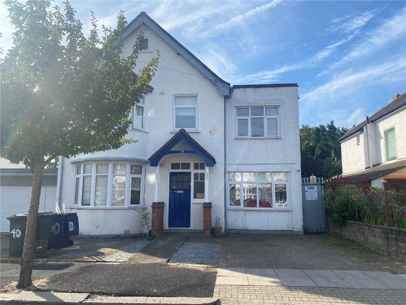 Egerton Gardens, Hendon, NW4