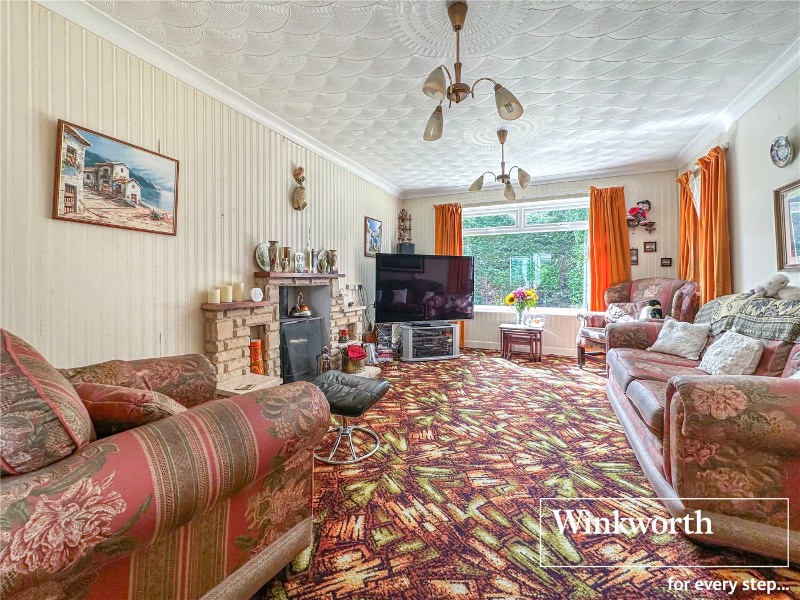 The Avenue, West Moors, Ferndown, Dorset, BH22