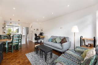 Carlton Drive, London, SW15