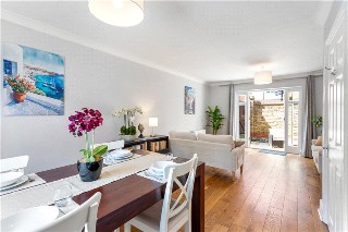 Cottesloe Mews, London, SE1