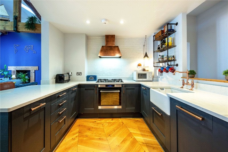 Kensington Church Court, Kensington, London, W8