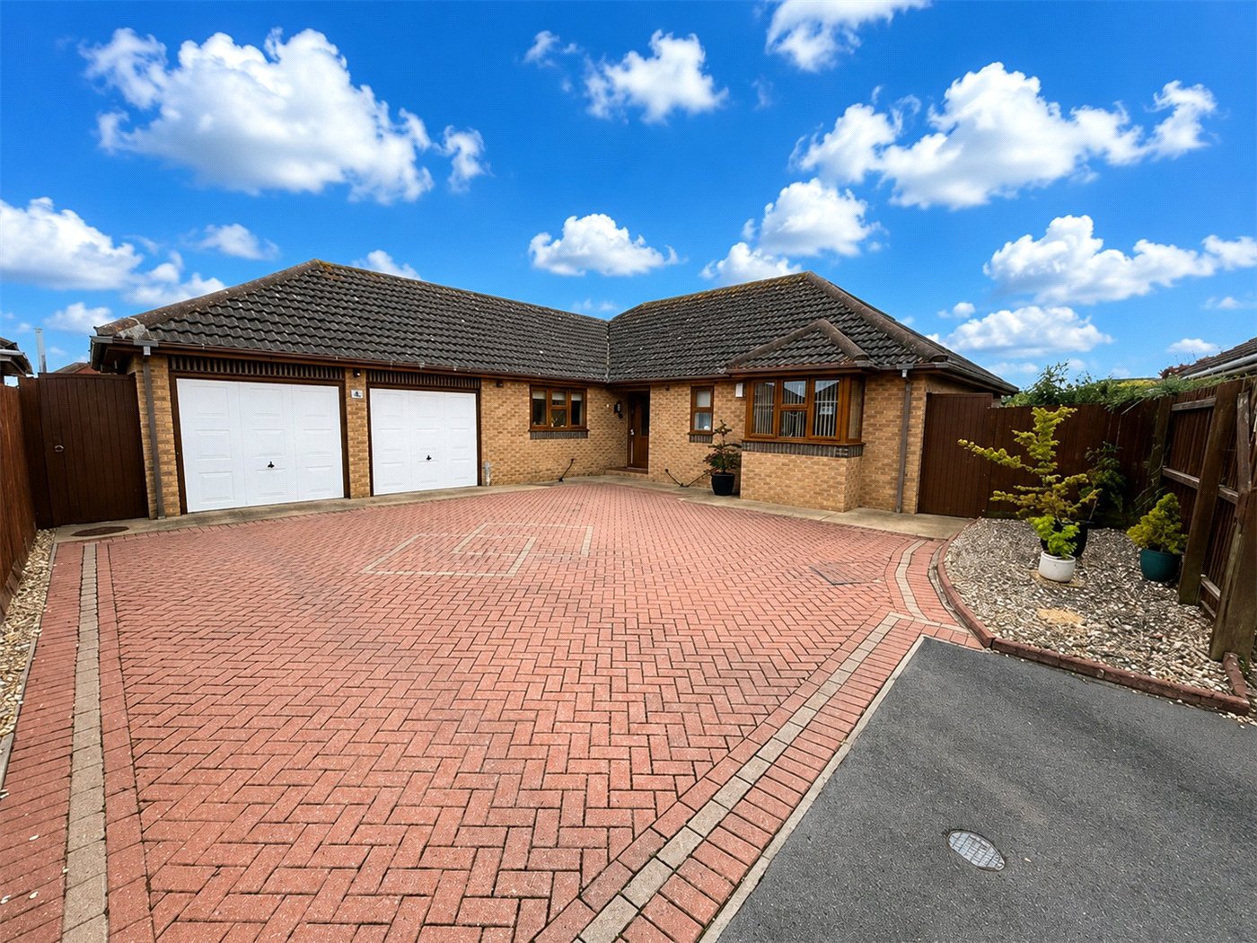 Mandalay Drive, Bourne, Lincolnshire, PE10