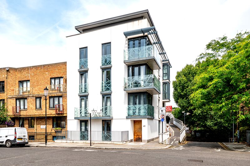 Tavistock Crescent, London, W11
