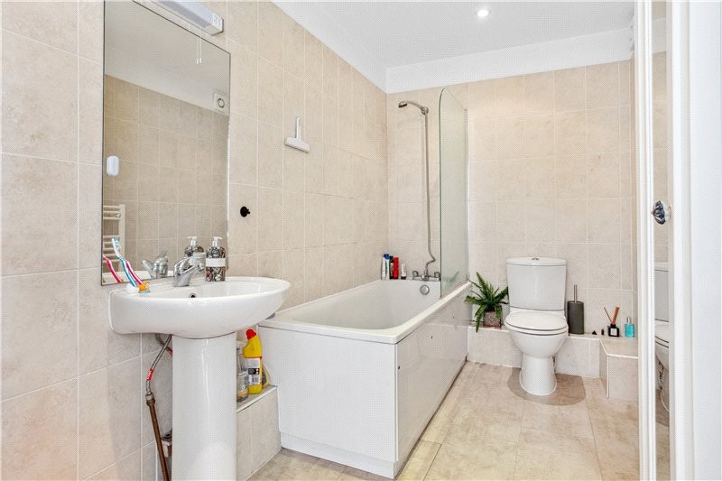 Loughborough Road, London, SW9